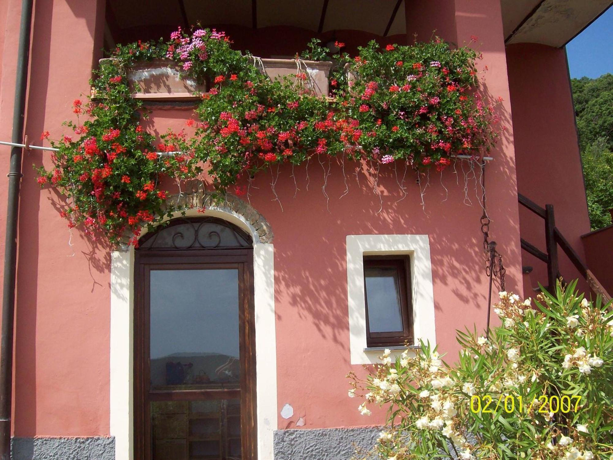 Agriturismo Rio Lunei Stella ภายนอก รูปภาพ